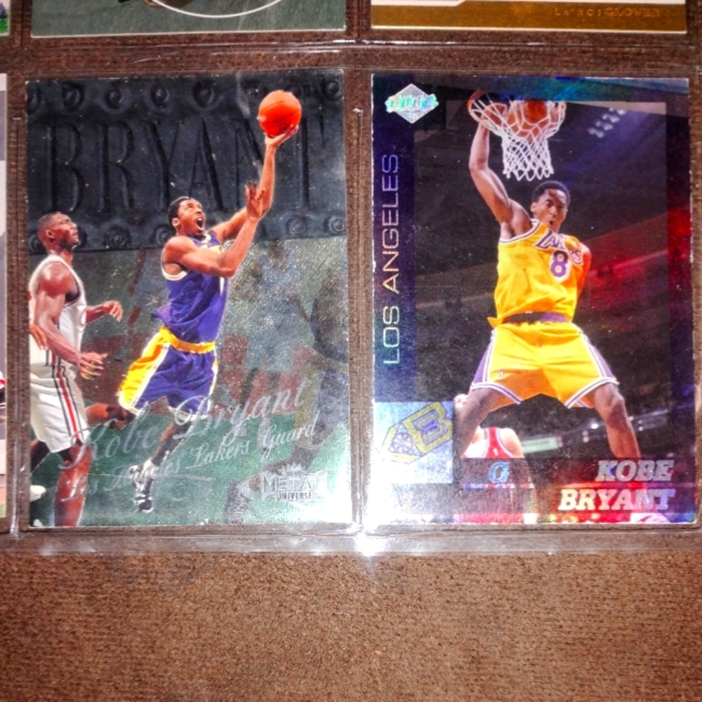 Lot of 2 Kobe Bryant basketball cards. Very rare.